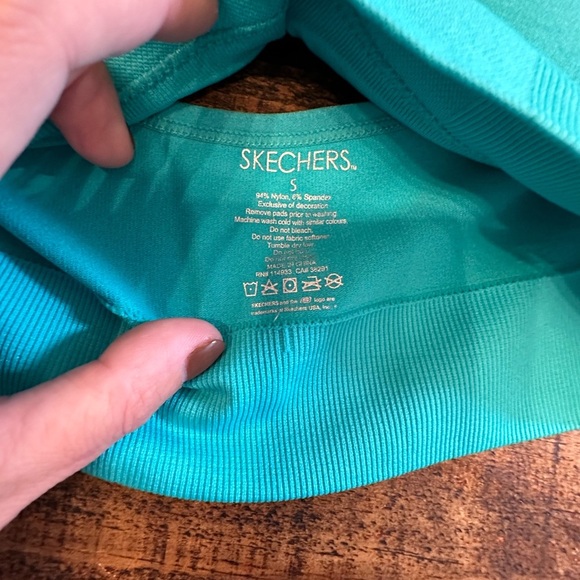 NWT- Bundle of 3 Sketchers Low Impact Sports Bras - Picture 4 of 5